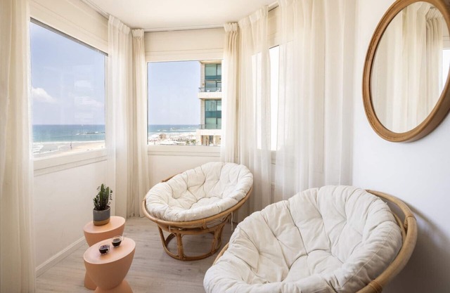 Chic 3BR Apt w Parking on the Beach by Sea N' Rent