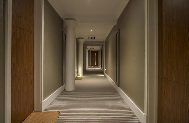 Chocolets - The Henry Isaac Suite