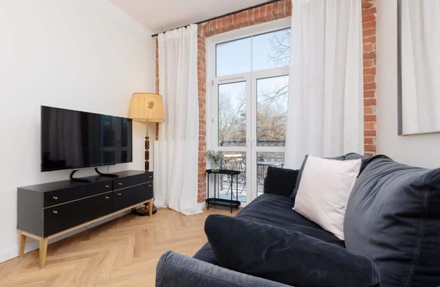 Chopina 10 | Stylish Apartment | Parking | Park