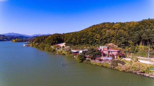 Chuncheon Pulbitgrim Pension