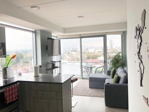 CityScape Properties 2br AC 754 ft2 Amenities 24 hours Concierge