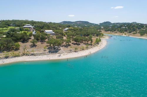 CL 1105B Tranquility by the Shore