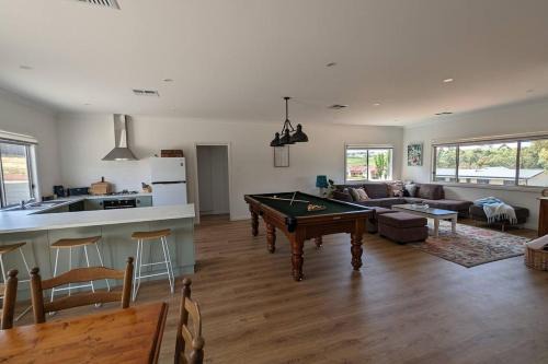 Clare Valley Escape