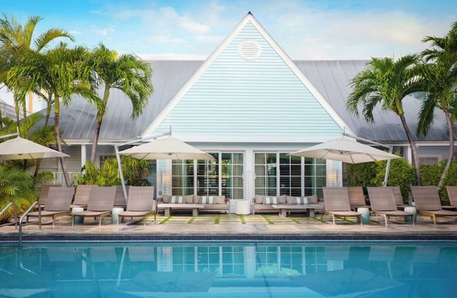 Classic Two Queen at Southernmost Beach Resort - 3 Onsite Pools & Beach Access