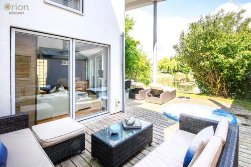 Clearwater 67, Ortolan Villa P