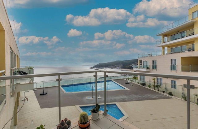 Cliffs Apt - Astonishing view over Sesimbra bay