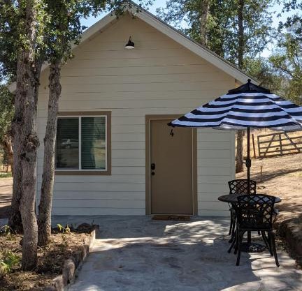 Clingan's Junction Cottage #4