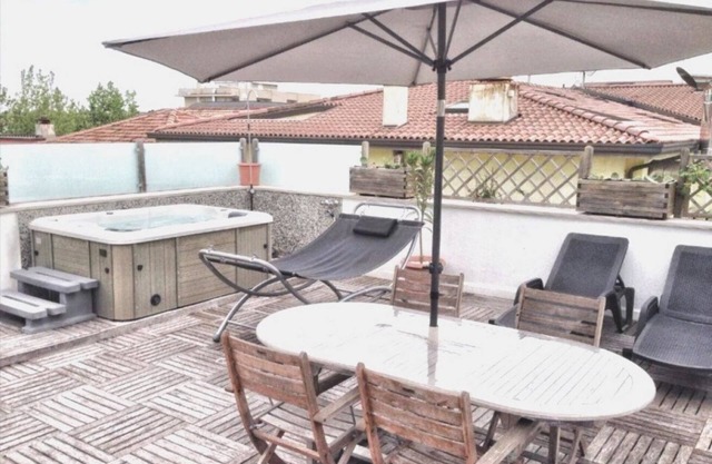 CN004 - Cesenatico, new penthouse with terrace and Jacuzzi