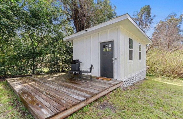 Coastal Cabana Studio - Close to beach and Mississippi City