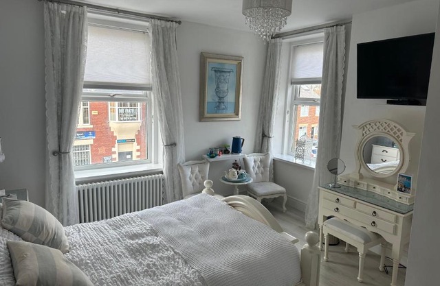 Coastal Joy - Room 5