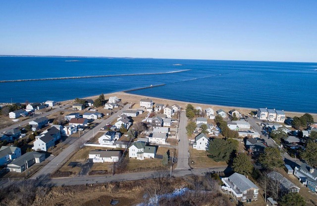 Coastal private in-law suite on Hills Beach Saco River near OOB KBPT UNE