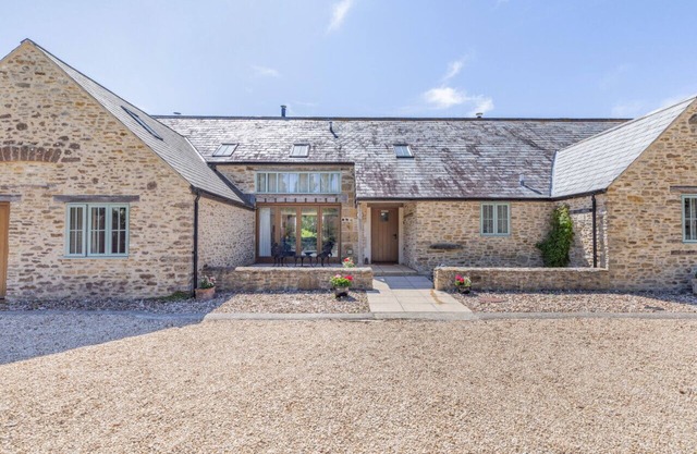 Cobblers Cottage - Three Bedroom House, Sleeps 6