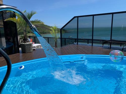 Cobertura Duplex Beira Mar Praia do Morro, Guarapari