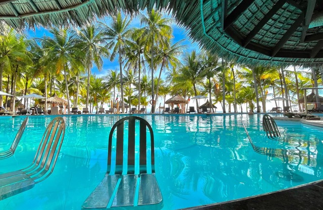 Coco Grove Beach Resort