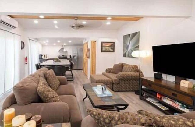 Colgate Log Cabin #9