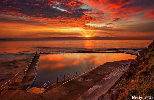 Collaroy Plateau Coastal Hamptons - heated spa and log fire