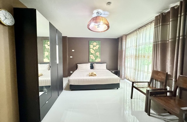 Collection O Bupamontra Chiangmai