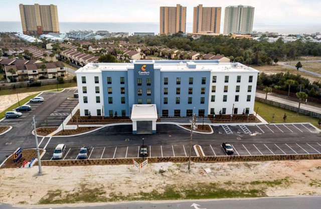 Comfort Inn & Suites Panama City Beach - Pier Park Area
