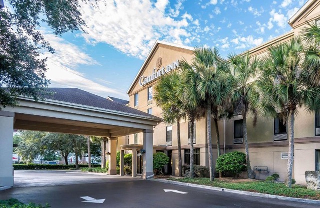 Comfort Inn University