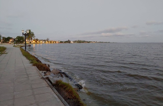 Comfortable, Large 2 Bedroom House