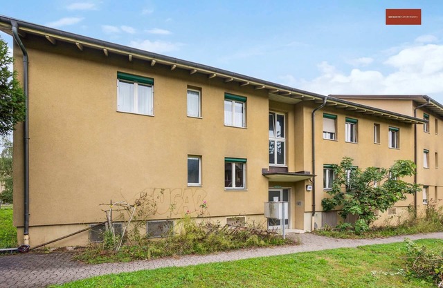 Comfortable Stay with Basic Amenities