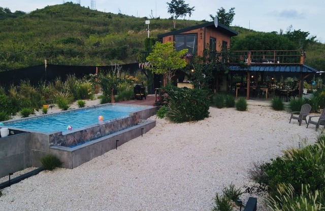 Coming and enjoy panoramic views to mountains and sea in Santa Isabel