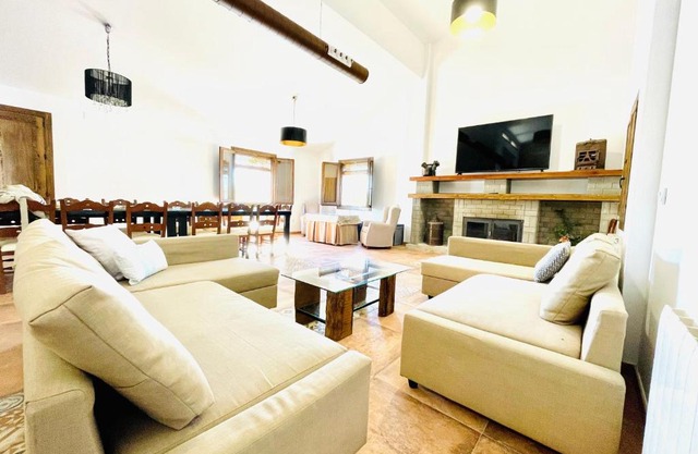 COMPLEJO RURAL TORRES Y NAVAS