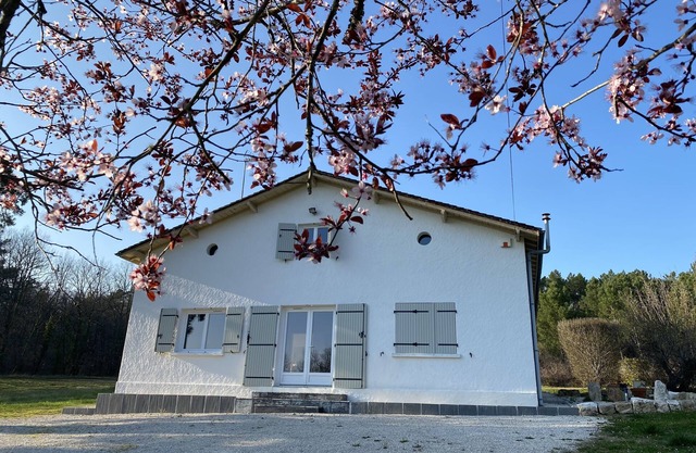 Complete tranquility - house in 3 acres of land surrounded by woods.