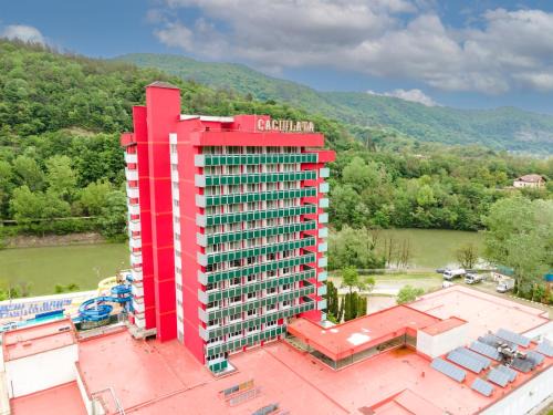 Complex Balnear Cozia - Corp Caciulata