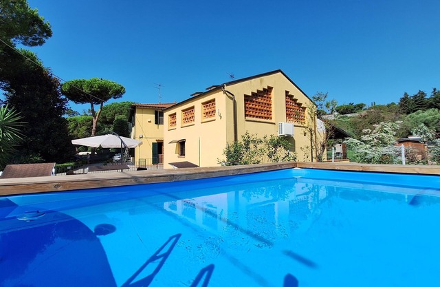 Conca Oro New House on Hill between Lucca and the sea with pool and large porch