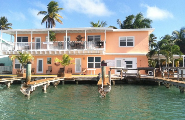 Conch Key Villas #1 If Fun, Fishing and Views are on Your List, Stay Here!