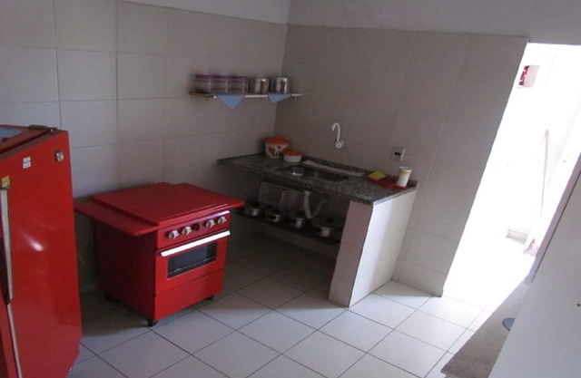 Condominium of ten chalets and swimming pool for guests. Excellent cost benefit.