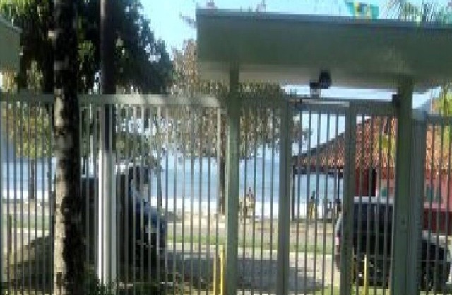 Condominium on the seafront in Perequê-Acu beach