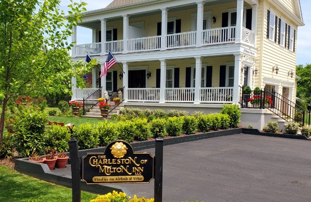 Contessa Suite, No added fees or cleaning charges.
