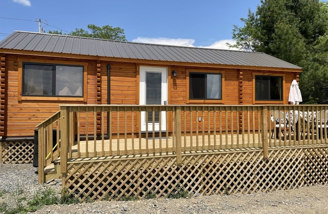 Cooperstown Double Play Hilltop Cabin B