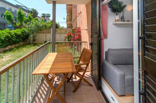 Coqueto piso a 50 metros de la playa