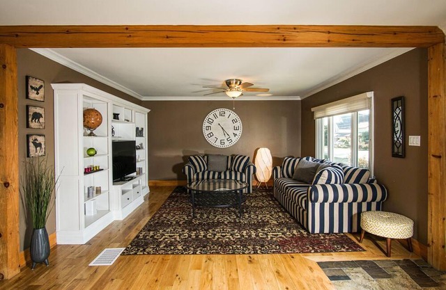 ★Core Downtown★Walk to Lake★Minutes from Mountain