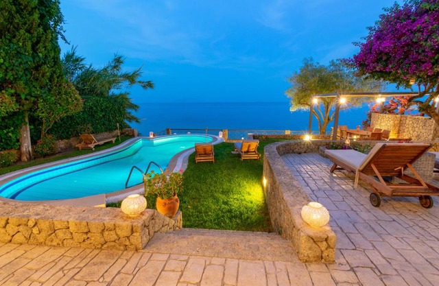Corfu Beachfront Villa Elektra