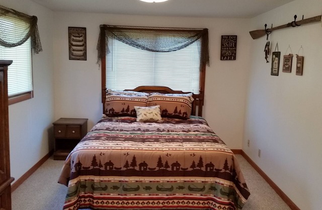 Corto's Ona-Lakehouse Rental, LLC is a Lakefront Vacation Rental Home