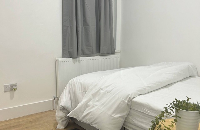 Cosy and lovely 3 bed house in London Harrow