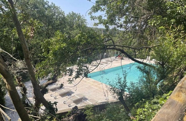 Cosy apartment for 4 people with pool, WIFI, A/C, TV, patio and pets allowed