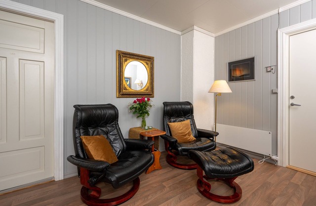 Cosy apartment for 2 or 3 persons in center of Andenes close to whale-safari.