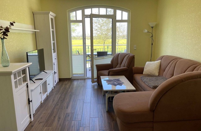 Cosy apartment for 3 people with WIFI, TV, balcony and pets allowed