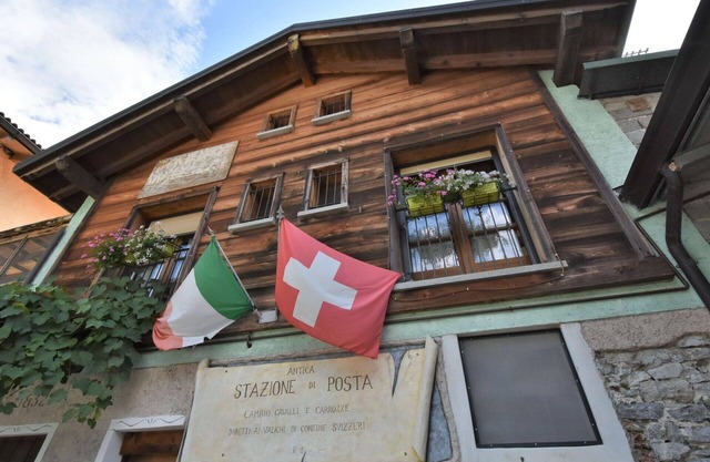 Cosy apartment for 3 people with WIFI, A/C, TV, patio and pets allowed