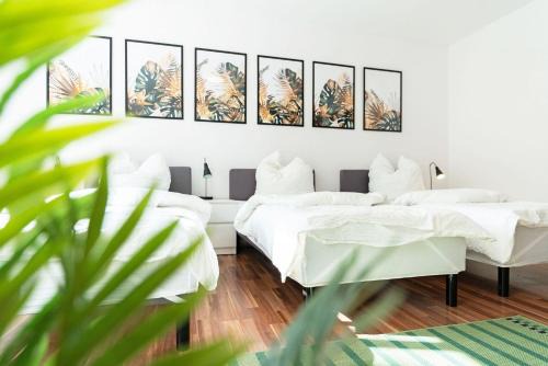 Cosy apartment with balcony and fireplace