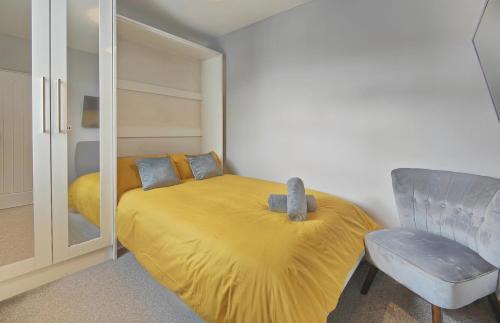 Cosy Holiday Studio in Hazel Grove - Self Catering Apartment 1