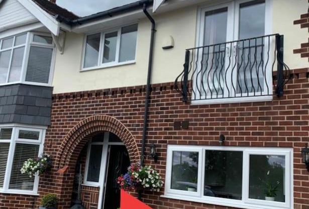 Cosy Private Apartment MCR Airport, Free Parking