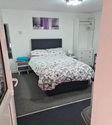 Cosy Studio - Town centre flat with free nearby parking