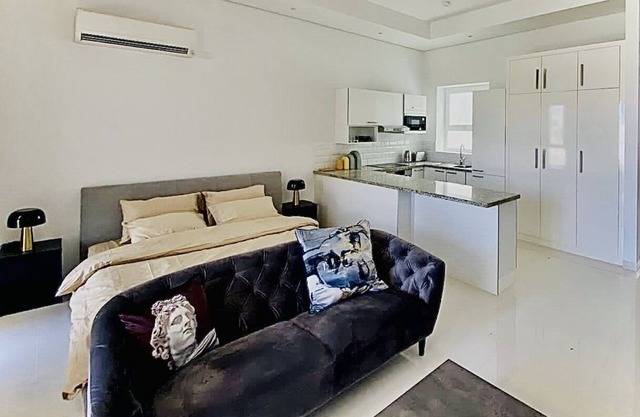 Cosy studio with a lagoon view in Hawana resort