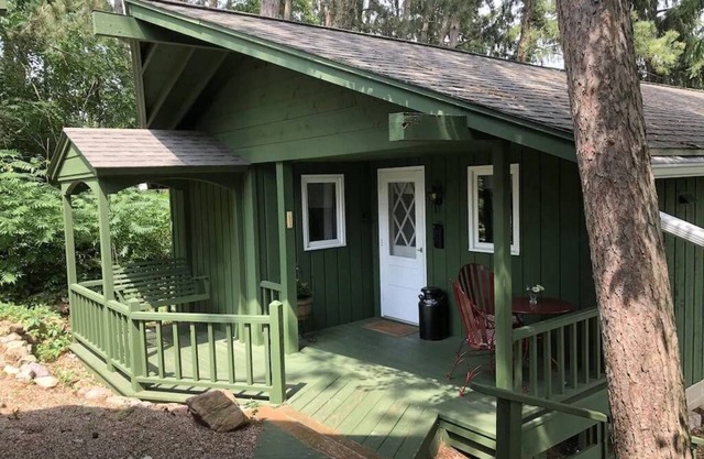 Cottage near Devils lake and Wisconsin Dells